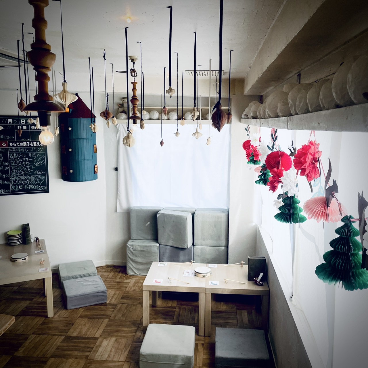 【teppan仁六 2025 X‘masディスプレイ】